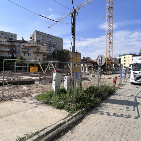 Budowa Capital Towers Residence przy skrzyżowaniu ulic Lenartowicza i Podpromie [SIERPIEŃ 2023] - fot 2